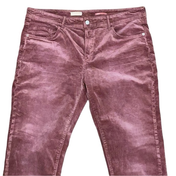 PILCRO Wine Mid-Rise Slim Boyfriend Corduroy Jeans - Picture 2 of 14